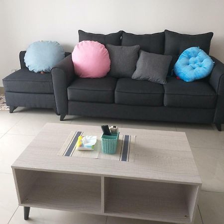 Kempas Indah @ The Secret Garden Homestay Johor Bahru Esterno foto